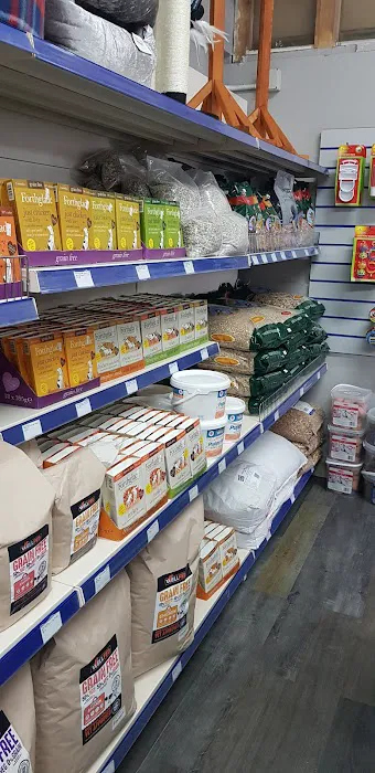 Two Amigos Pet Supplies Picture 5