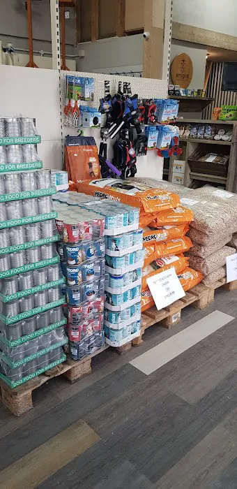 Two Amigos Pet Supplies Picture 4