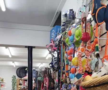 Appleby pet shop