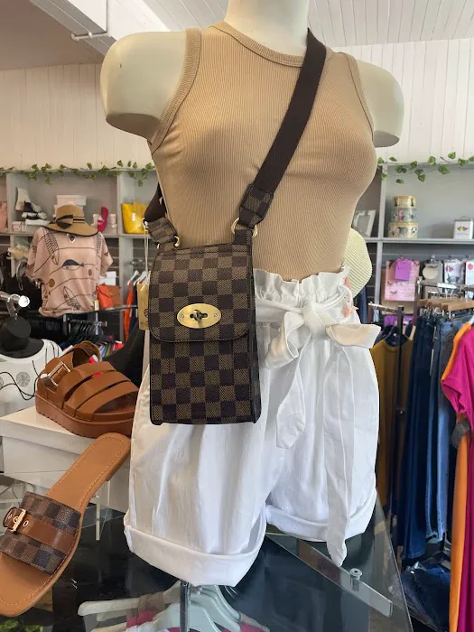 Clarks Country Store Picture 2