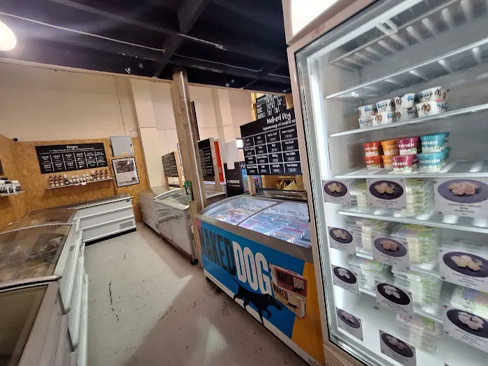 Gosforth Bark Picture 3