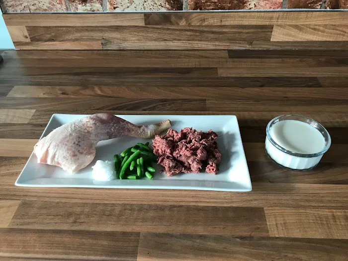 Gosforth Bark Picture 1