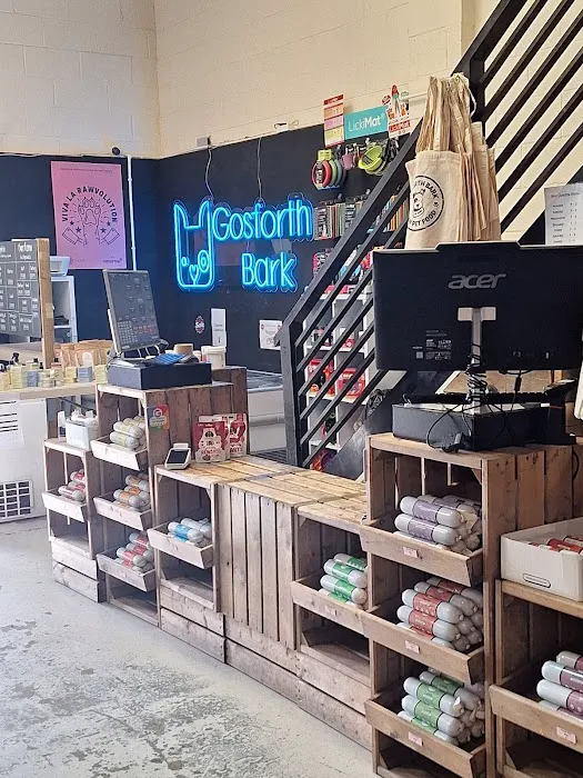 Gosforth Bark Picture 5