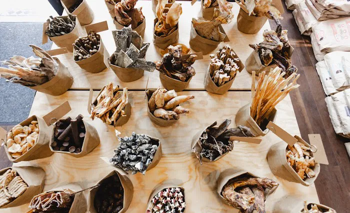 The Dog Grocer Picture 8