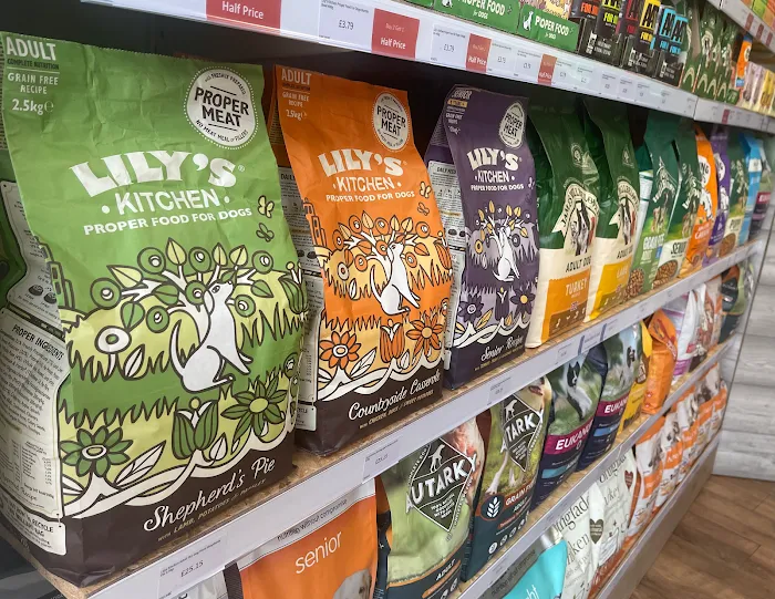 Alfie and Tuckers Picture 9