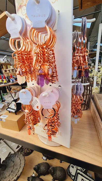 Pets & Aquatics at Plantsplus Picture 1