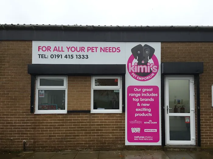 Kimi's Pet Emporium Pet Store Picture 9