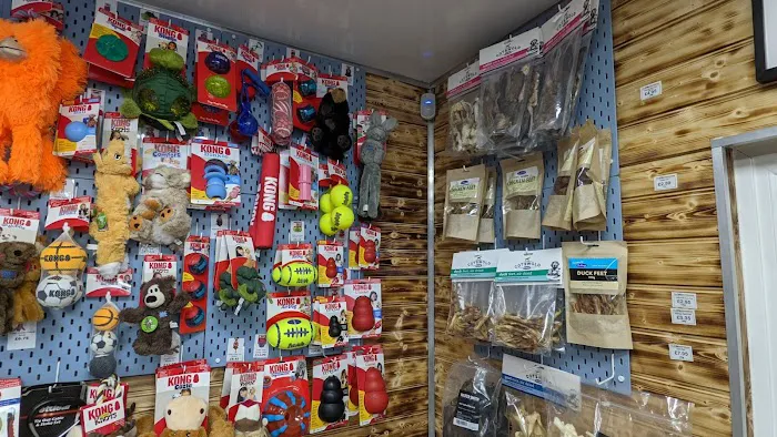 The Paw Emporium Picture 8