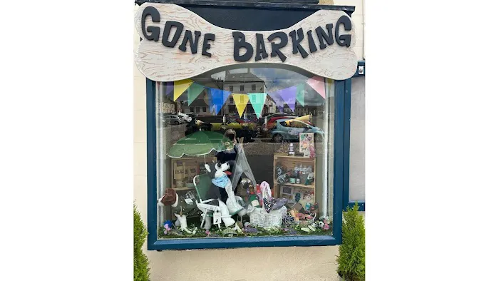 Gone Barking Picture 5