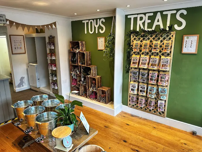 The Dales Dog Deli Picture 6