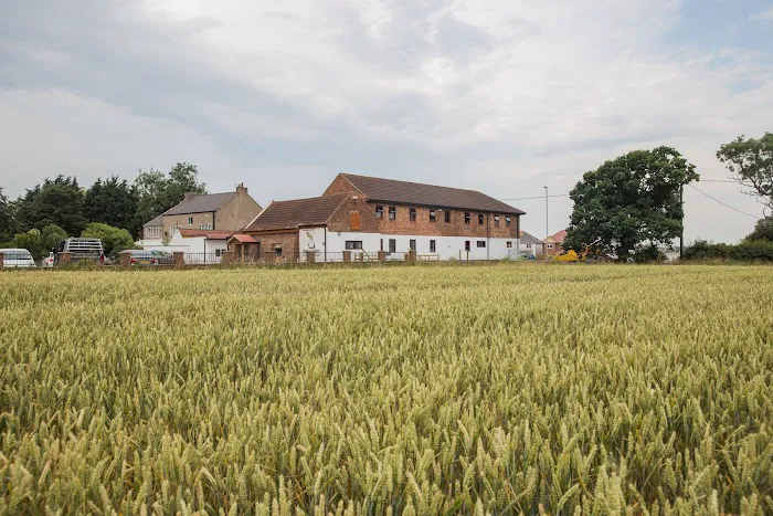 Oaklands Veterinary Centre and Equine Hospital Picture 6