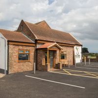 Oaklands Veterinary Centre and Equine Hospital ico
