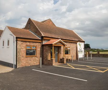 Oaklands Veterinary Centre and Equine Hospital