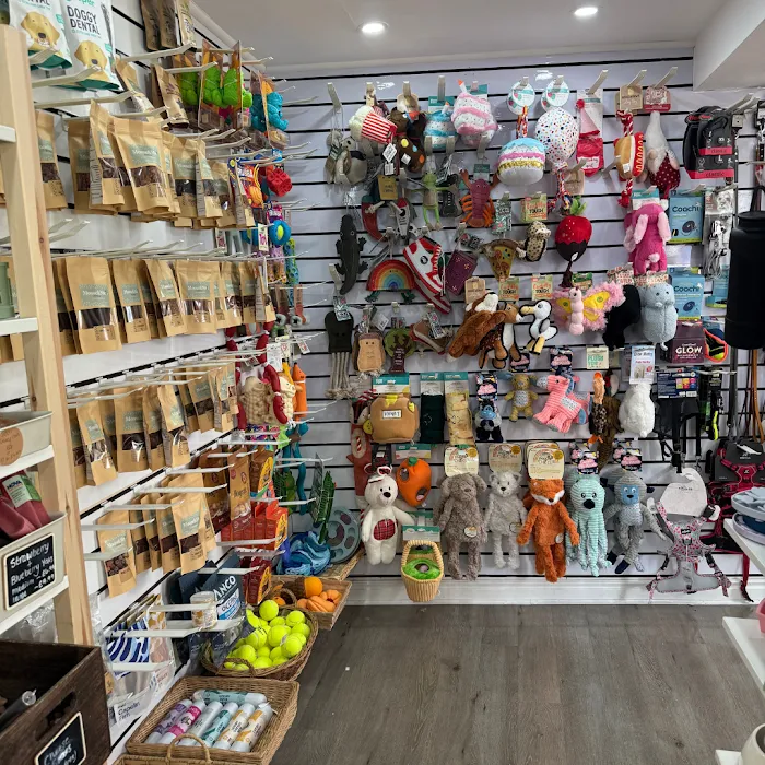 Moose&Me Natural Pet Shop Picture 9