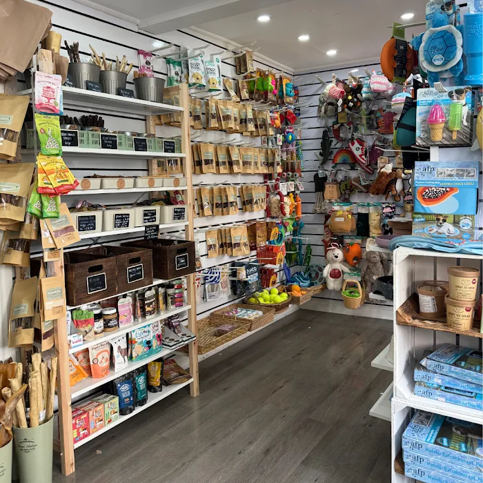 Moose&Me Natural Pet Shop Picture 8