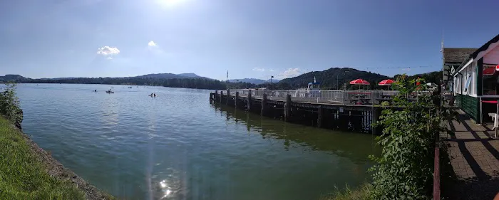 Paws by the Lake - Ambleside Pet & Gift Shop Picture 5