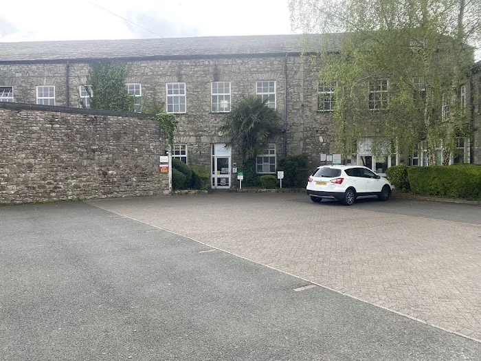 Vets Now Kendal Picture 1