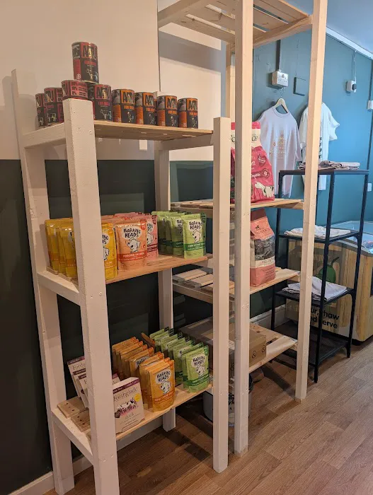 Pablos Pawfectionary Picture 1