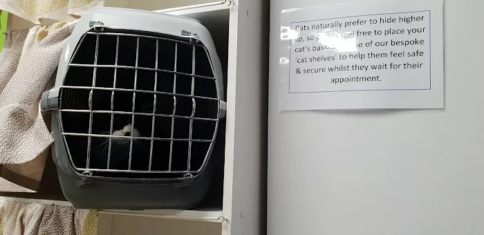 Robert Jones Veterinary Surgery - Blackpool Picture 4
