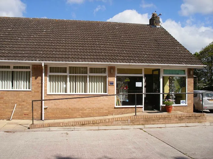Lanes Vets Poulton (Bracewell) Picture 9