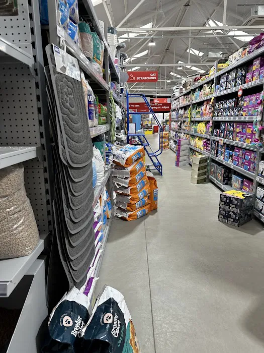 Jollyes - The Pet People Harrogate Picture 4