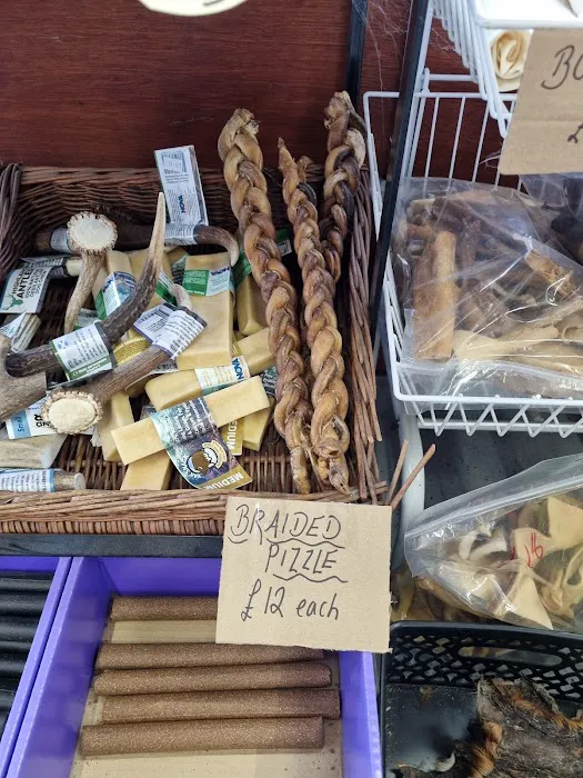 Kirkham Pet Centre Picture 2