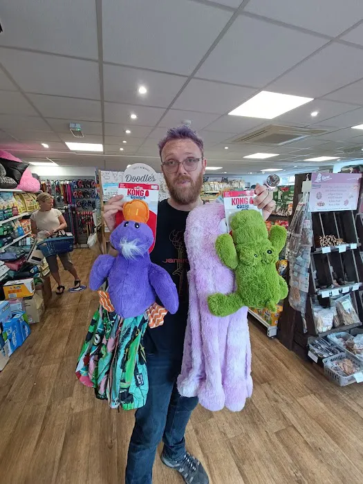 Pets Unleashed Picture 6