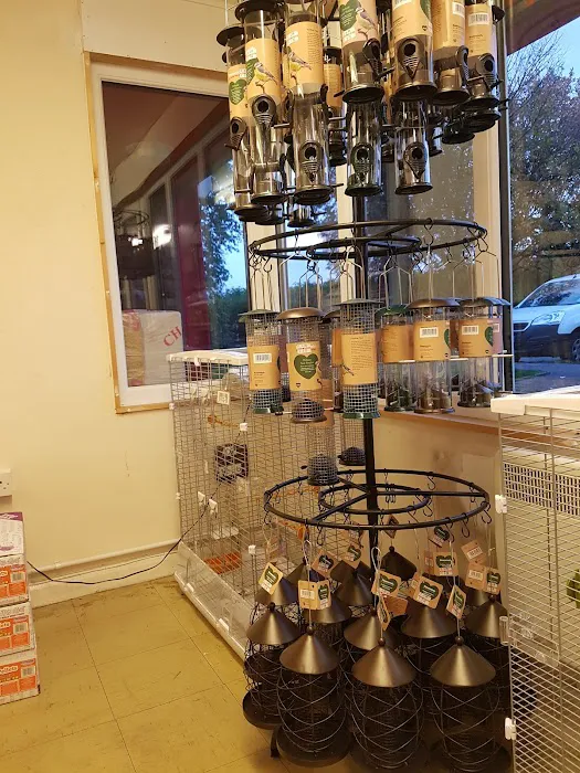 Alpa Pet & Equine Warehouse Picture 5