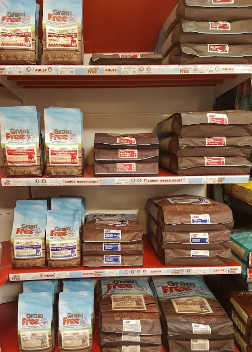 Alpa Pet & Equine Warehouse Picture 3