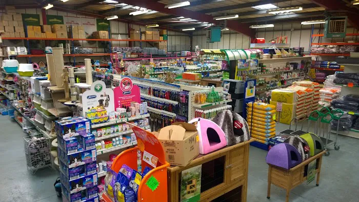 Alpa Pet & Equine Warehouse Picture 8