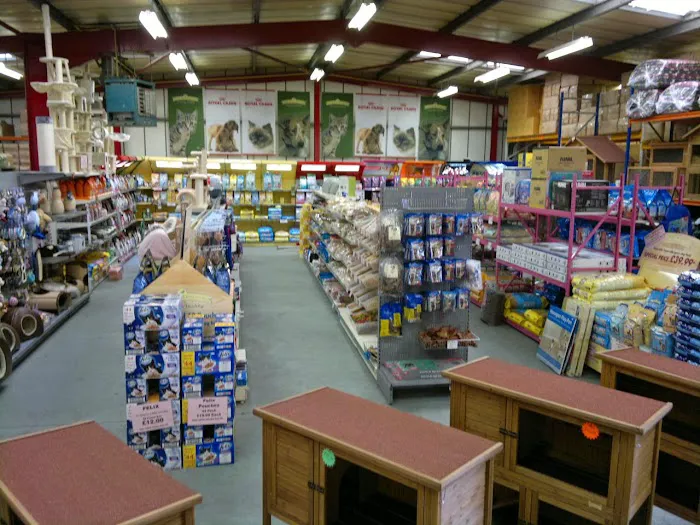 Alpa Pet & Equine Warehouse Picture 6