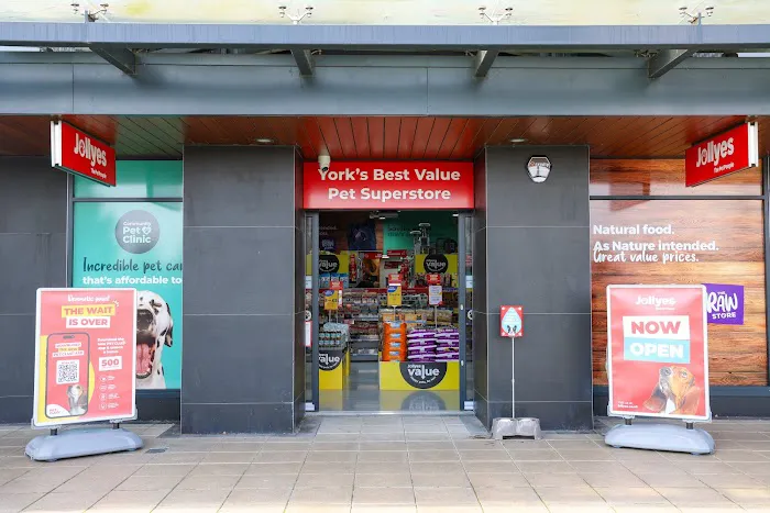 Jollyes - The Pet People York Picture 4