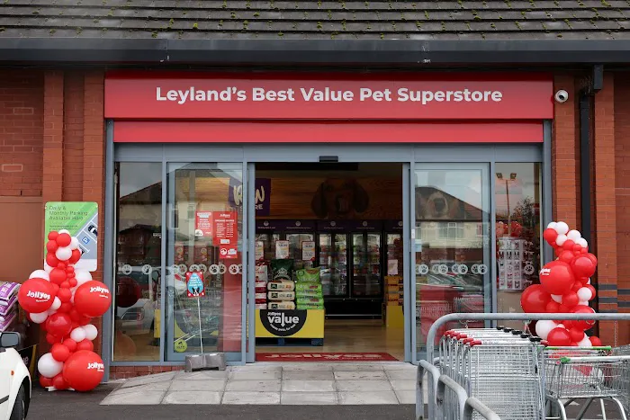 Jollyes - The Pet People Leyland Picture 5