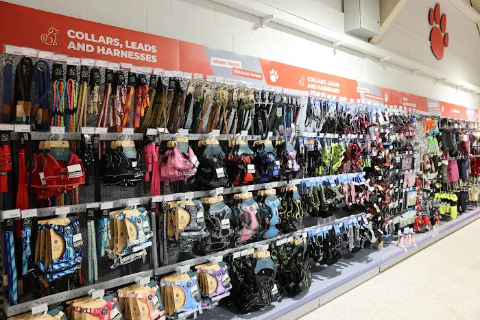 Jollyes - The Pet People Leyland Picture 9