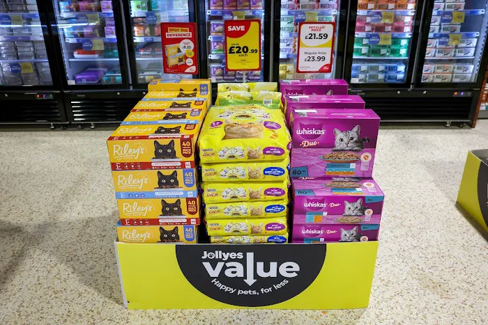 Jollyes - The Pet People Leyland Picture 8