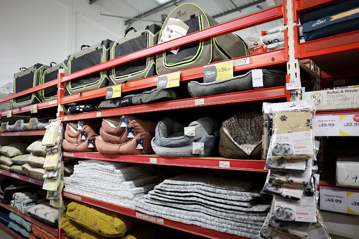 Jollyes - The Pet People Selby Picture 5