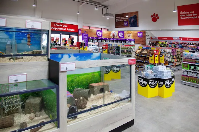 Jollyes - The Pet People Scunthorpe Picture 4