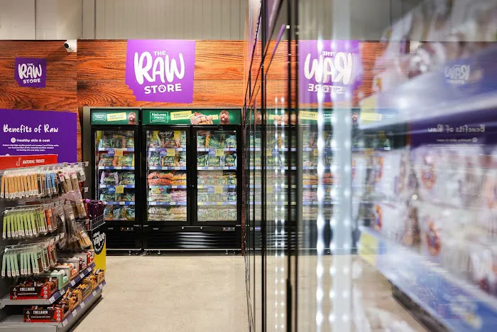 Jollyes - The Pet People Blackburn Picture 1