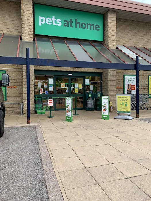 Pets at Home Guiseley Picture 8