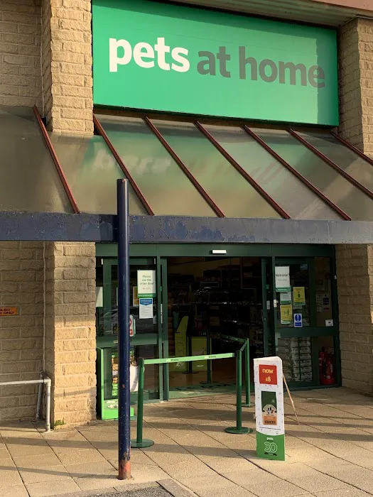 Pets at Home Guiseley Picture 10