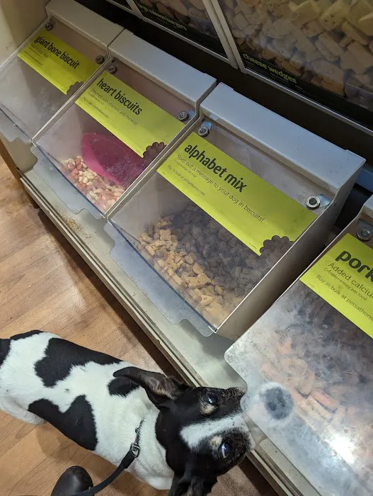 Pets at Home Leeds Kirkstall Picture 7