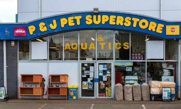 P&J Pet Superstore Picture 3