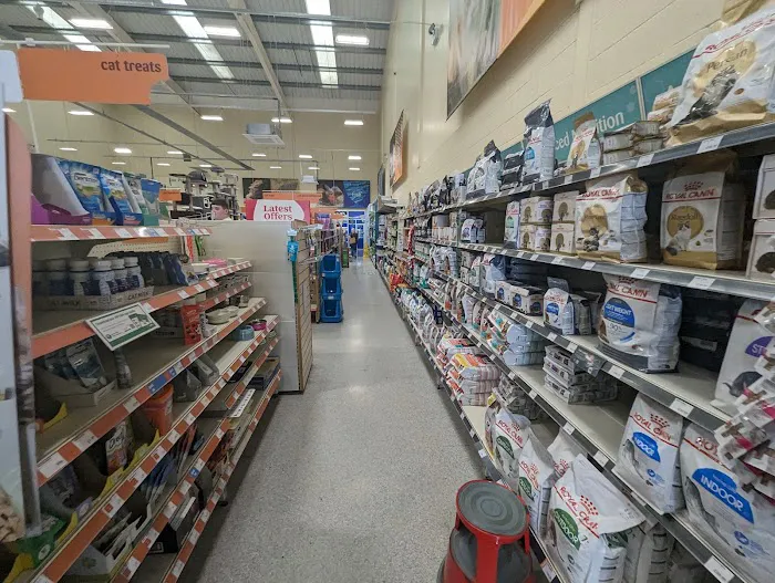 Pets at Home Hull Junction Picture 8