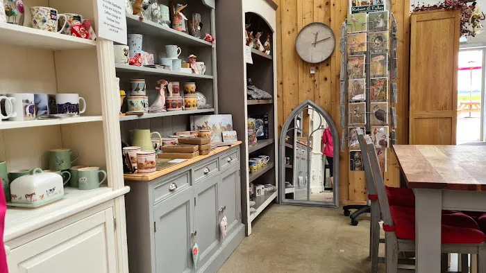 Hall Farm Wild Bird Supplies Picture 3