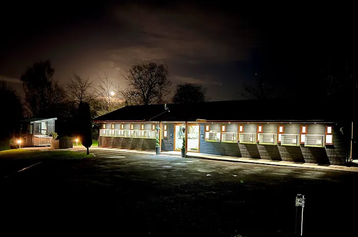 Rhoden Manor Cattery 5-STAR Picture 7