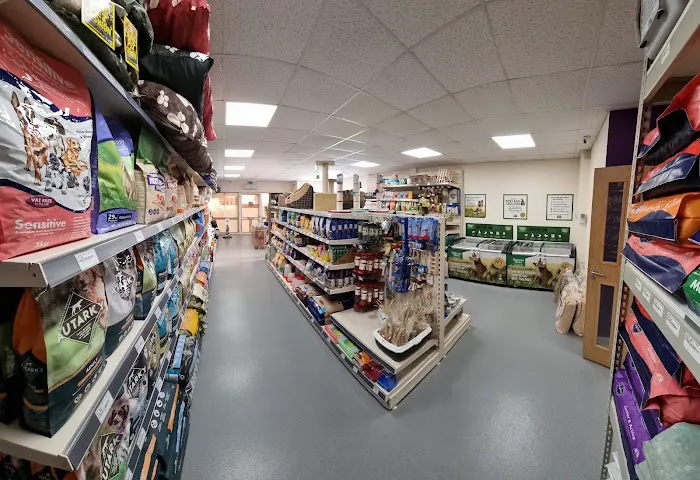 Family Tree Pet Supplies Picture 3