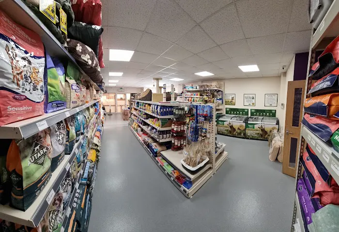 Family Tree Pet Supplies Picture 5