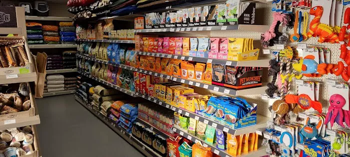 Family Tree Pet Supplies Picture 4