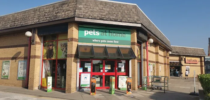 Pets at Home Burnley Picture 1