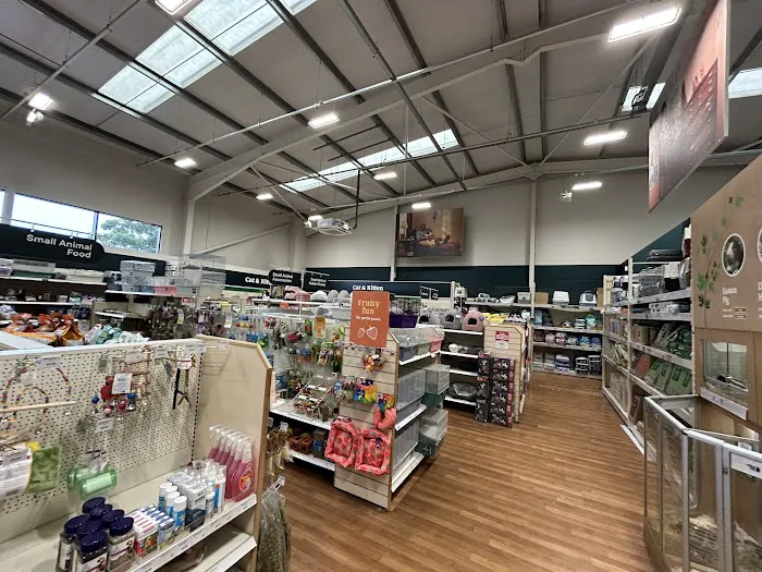 Pets at Home Leeds Crown Point Picture 8